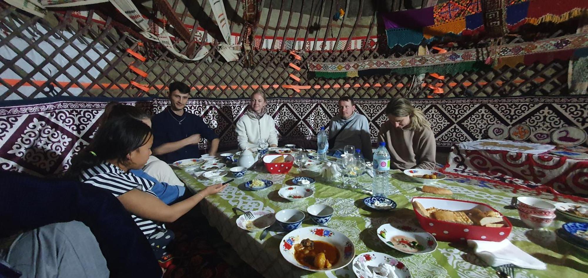 Authentic Uzbek Yurt Camp Eco-Friendly Hotel Nurota Luaran gambar