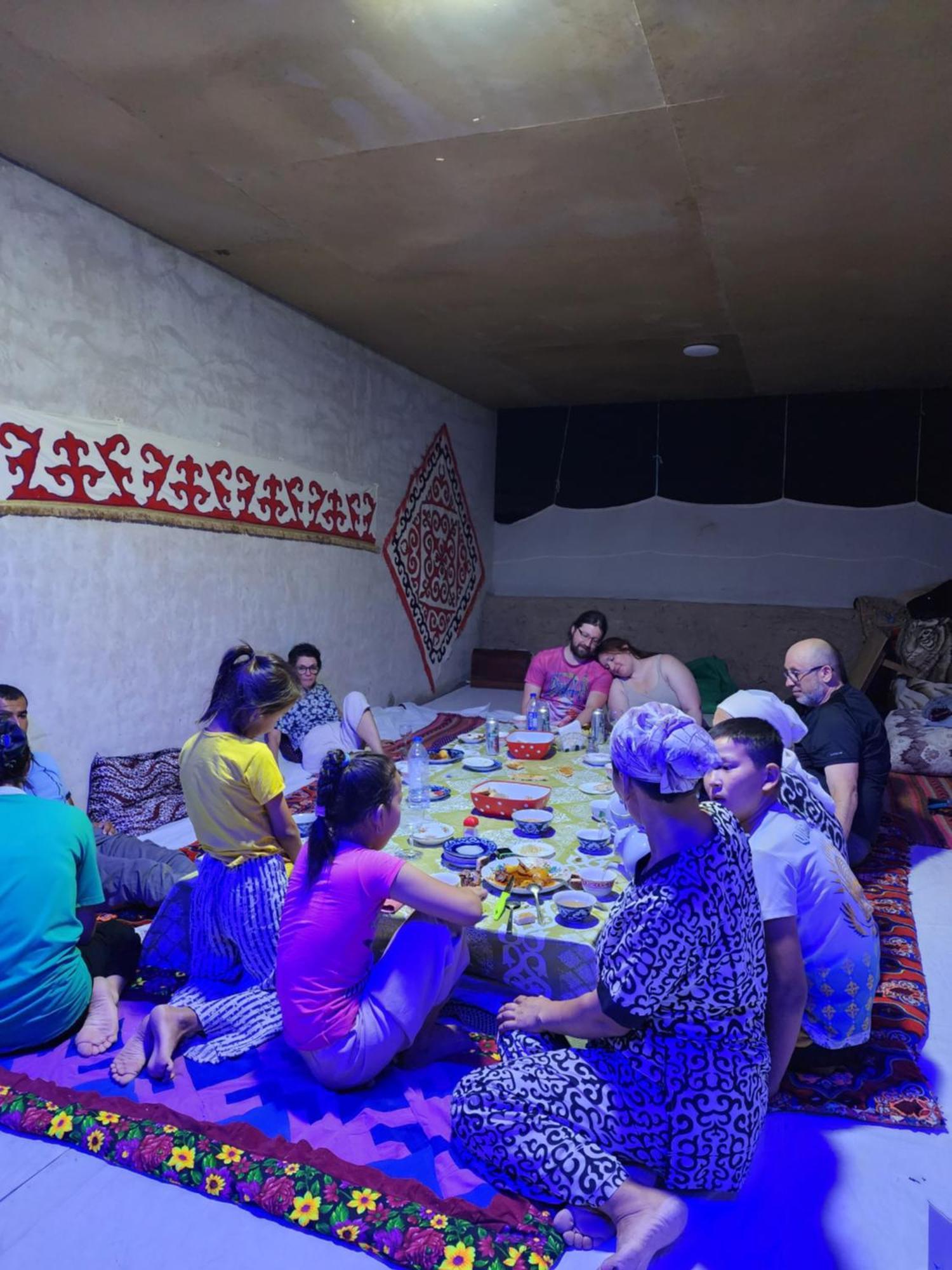 Authentic Uzbek Yurt Camp Eco-Friendly Hotel Nurota Luaran gambar